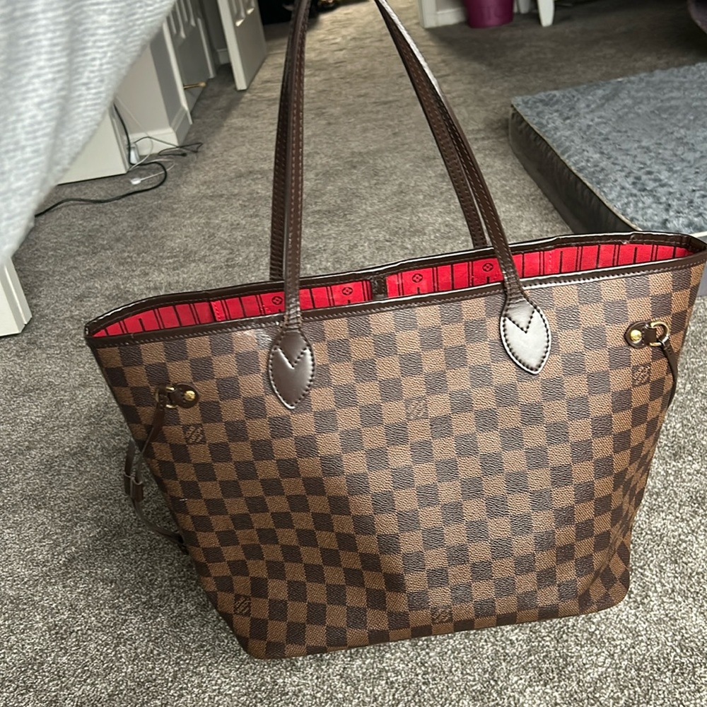 Louis Vuitton Neverfull MM